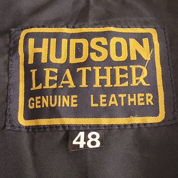 leather vest - Picture 5 of 6